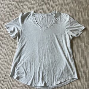 lululemon athletica White V-Neck Short Sleeve Tee